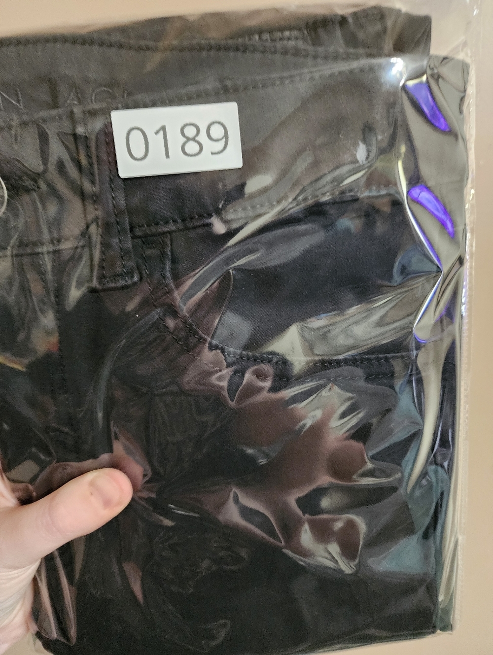 Super High Rise Skinny Jegging | Black Coated Jeans | American Eagle AEO | 6 X-L - Picture 9 of 9